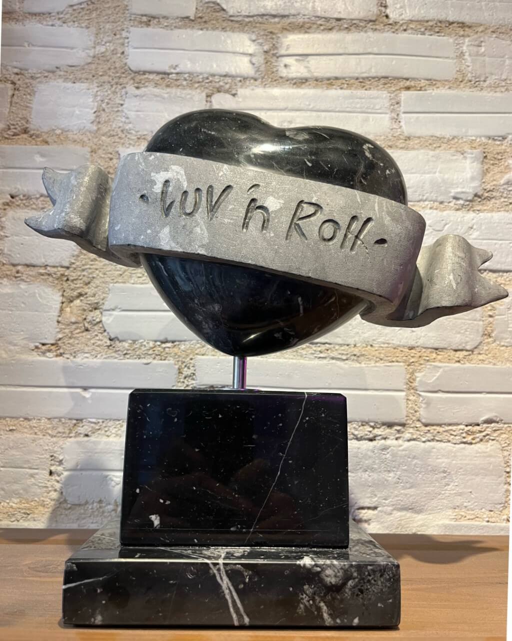 "Luv n Roll"